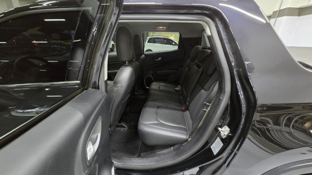 fiat toro 1.3 turbo 270 flex volcano at6 4p automatico 202512