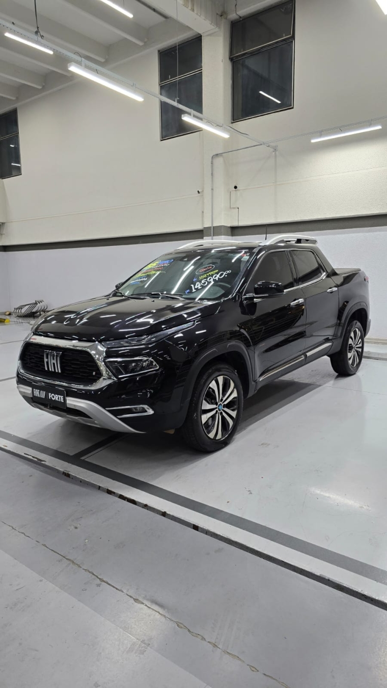fiat toro 1.3 turbo 270 flex volcano at6 4p automatico 2025