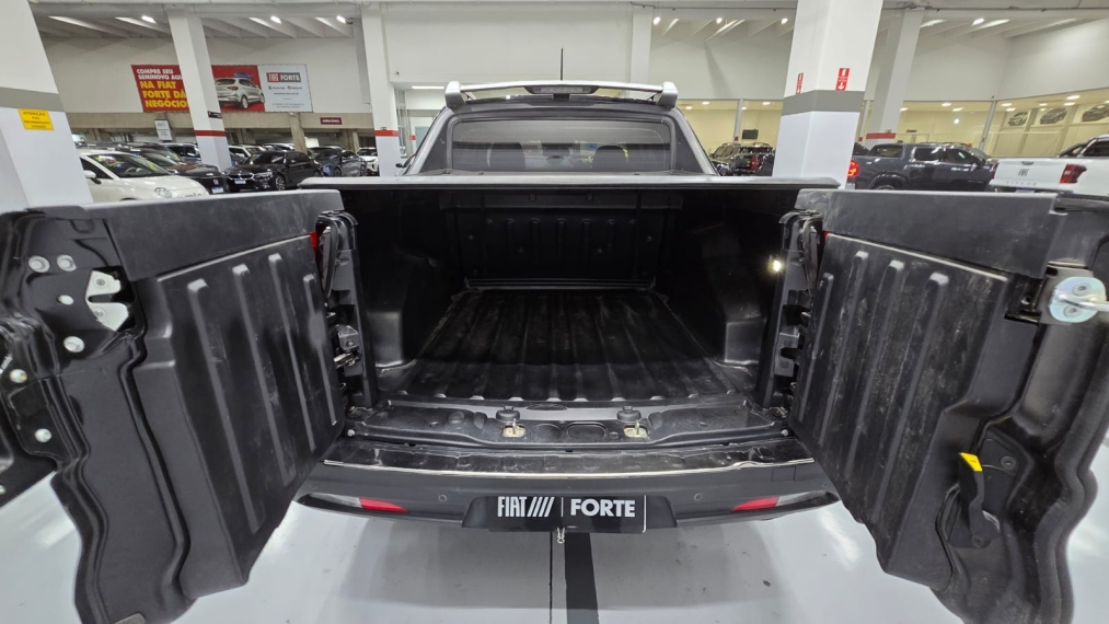 fiat toro 1.3 turbo 270 flex volcano at6 4p automatico 202516