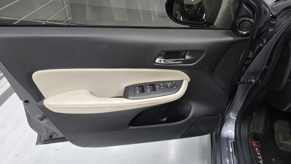 honda city 1.5 i-vtec flex hatch touring cvt 4p automatico 20239