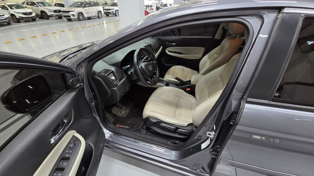 honda city 1.5 i-vtec flex hatch touring cvt 4p automatico 20236