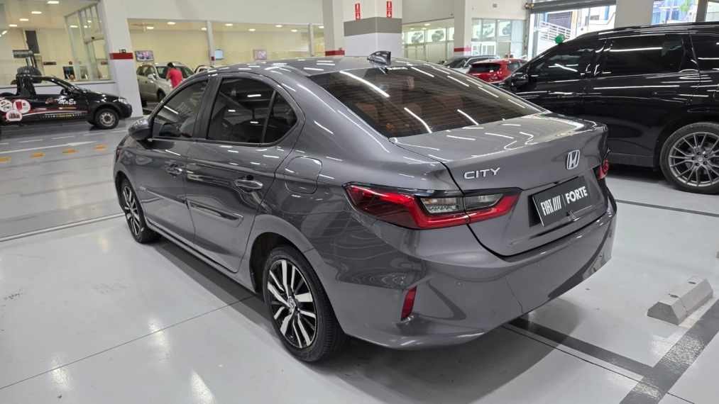 honda city 1.5 i-vtec flex hatch touring cvt 4p automatico 202315