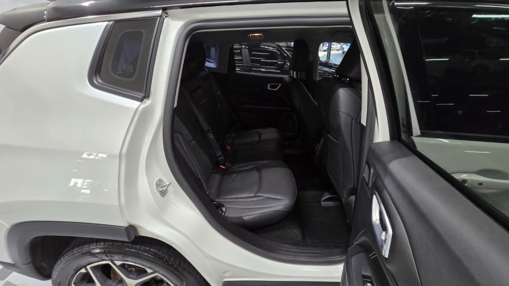jeep compass 1.3 t270 turbo flex longitude at6 4p automatico 202512