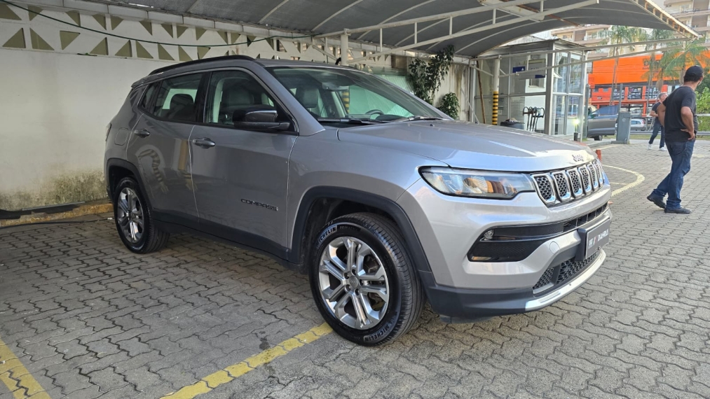 jeep compass 1.3 t270 turbo flex longitude at6 4p automatico 20223