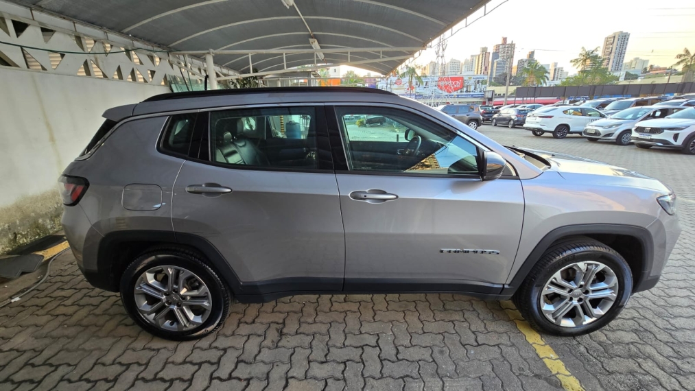 jeep compass 1.3 t270 turbo flex longitude at6 4p automatico 20224
