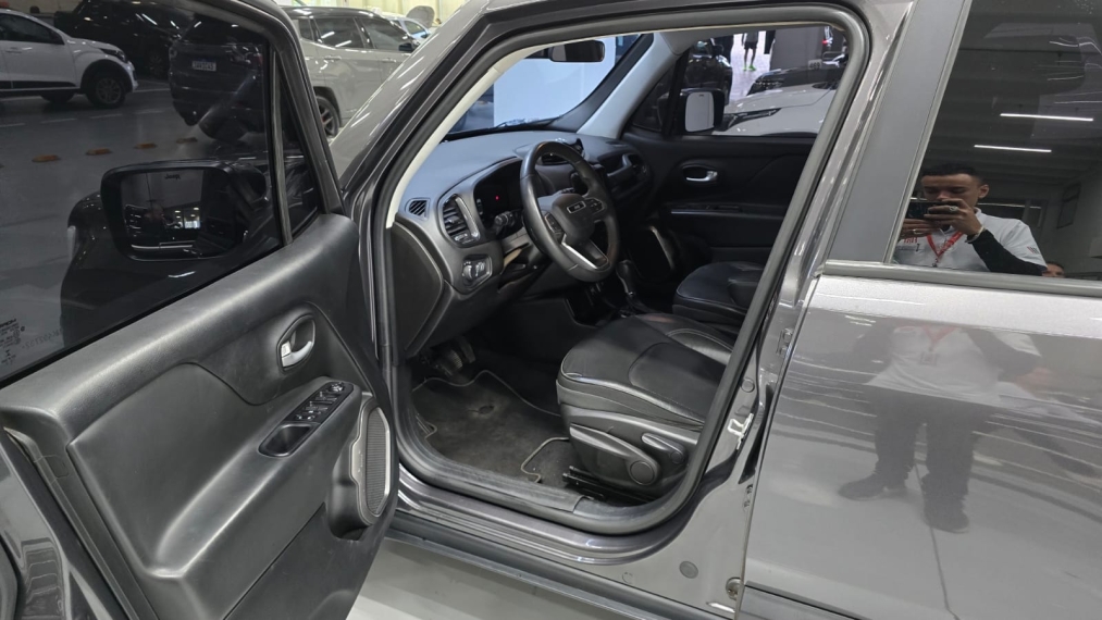 jeep renegade 1.3 t270 turbo flex longitude at6 4p automatico 20226