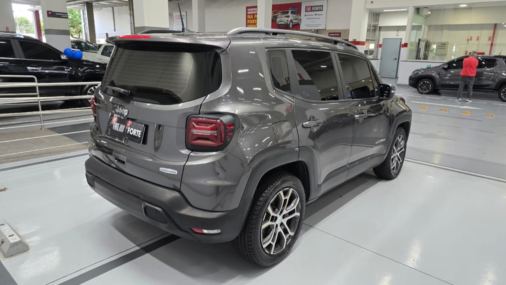 jeep renegade 1.3 t270 turbo flex longitude at6 4p automatico 202213