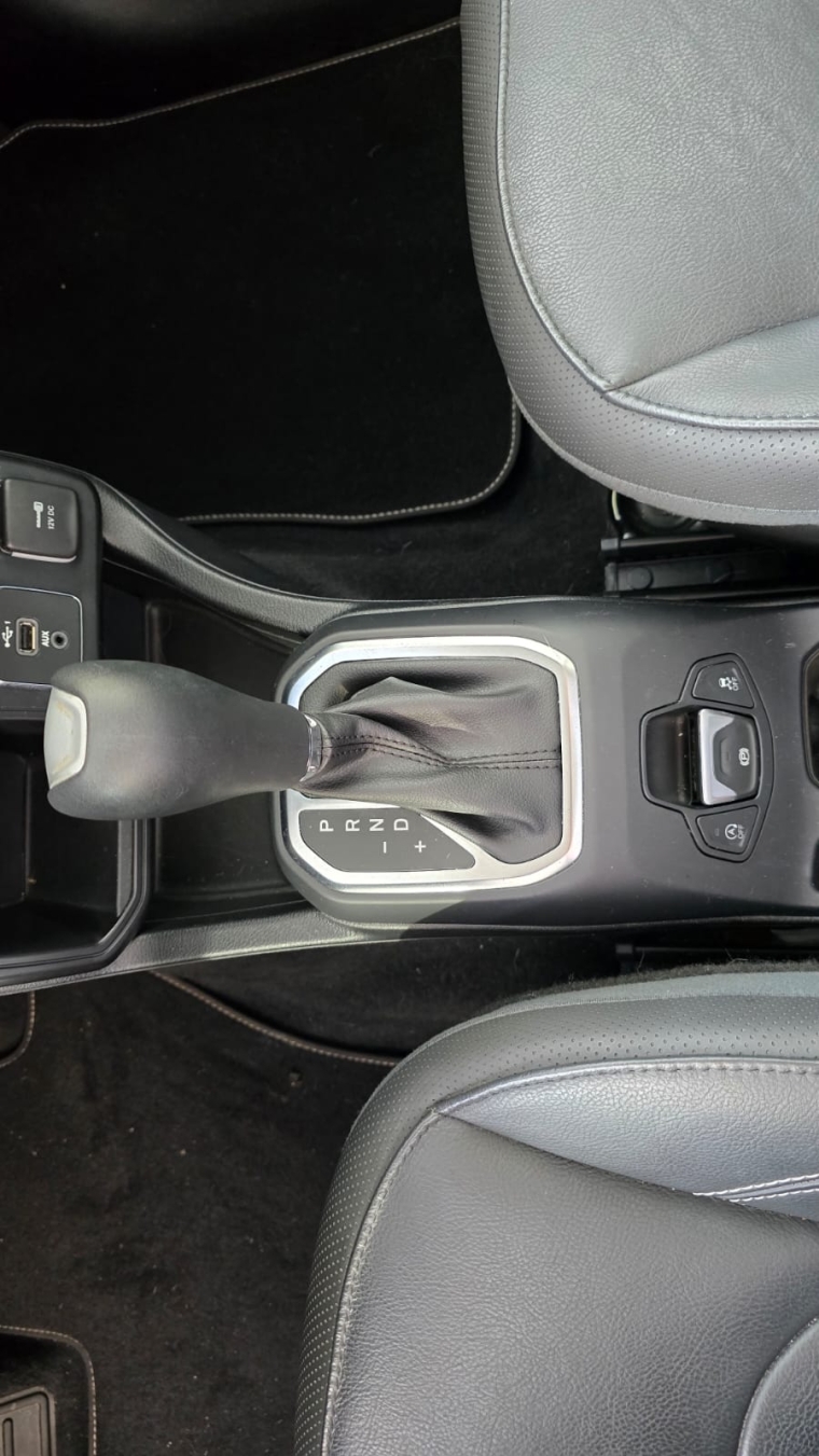 jeep renegade 1.8 16v flex longitude 4p automatico 20217