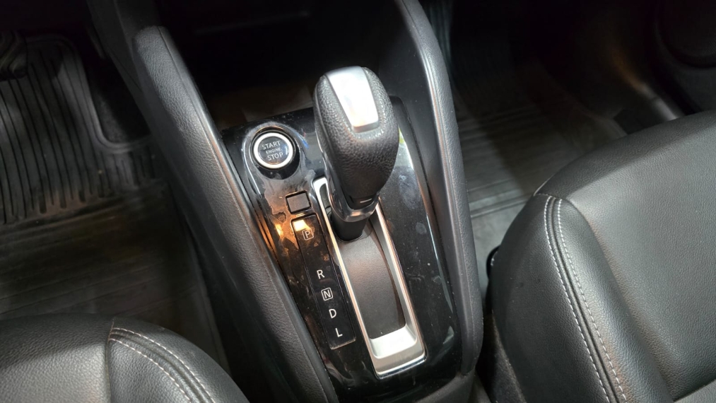 nissan kicks 1.6 16v flexstart sv 4p xtronic flex automatico 20207