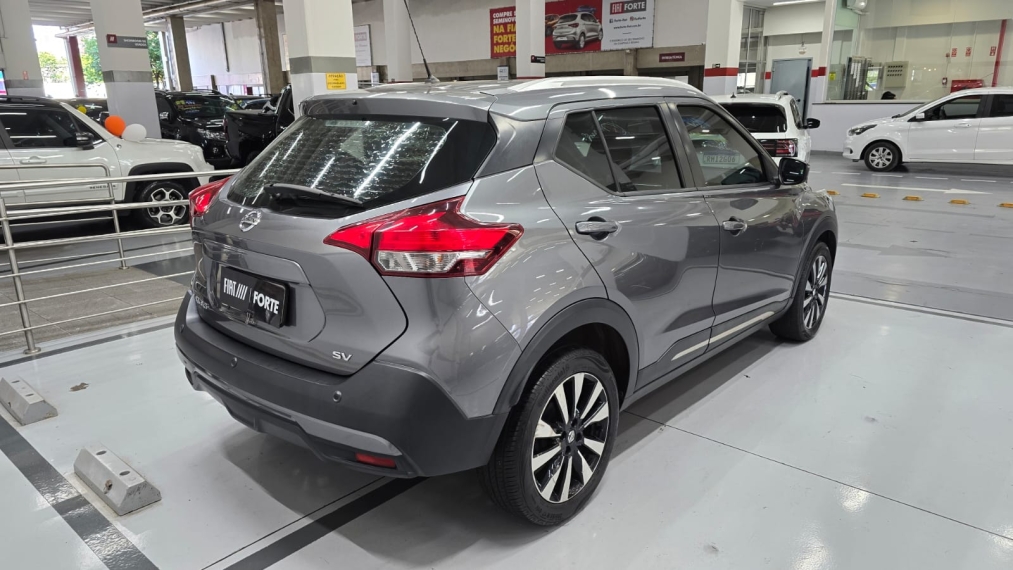nissan kicks 1.6 16v flexstart sv 4p xtronic flex automatico 202013