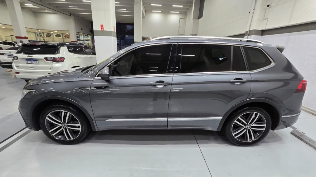 volkswagen tiguan 2.0 300 tsi gasolina allspace r-line automatico 4p 20245