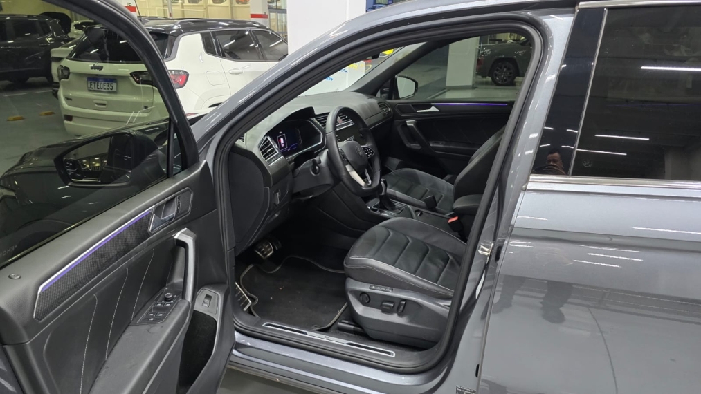 volkswagen tiguan 2.0 300 tsi gasolina allspace r-line automatico 4p 20246