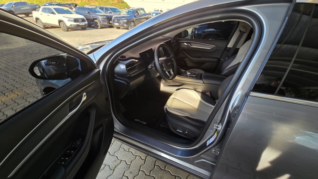 byd king 1.5 dm-i phev gl automatico hibrido 4p 20256