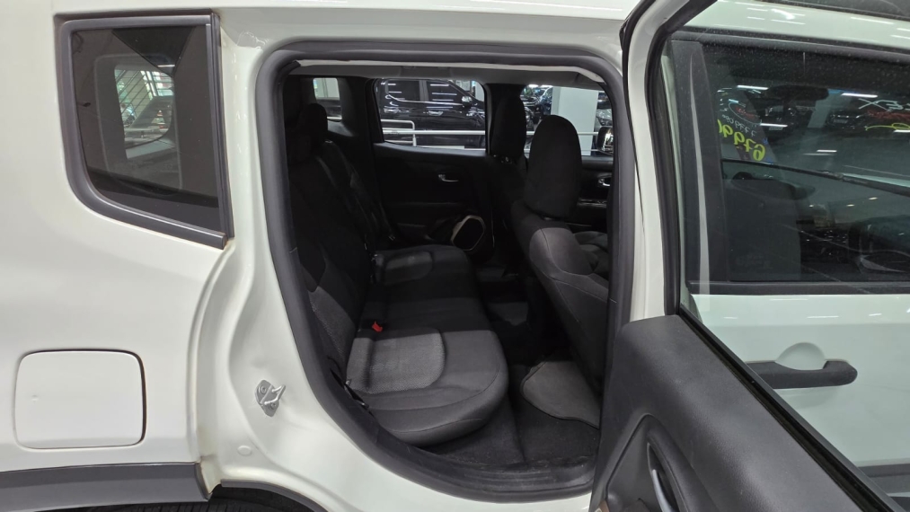 jeep renegade 1.8 16v flex 4p automatico 201811