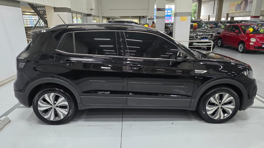volkswagen t-cross 1.0 200 tsi total flex comfortline automatico 4p 20204