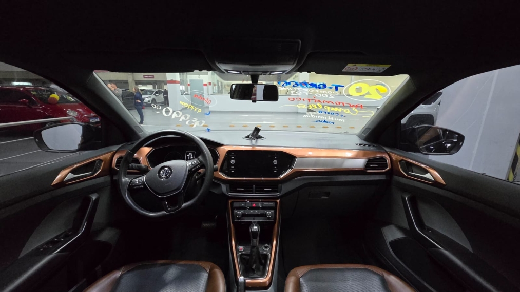 volkswagen t-cross 1.0 200 tsi total flex comfortline automatico 4p 202010