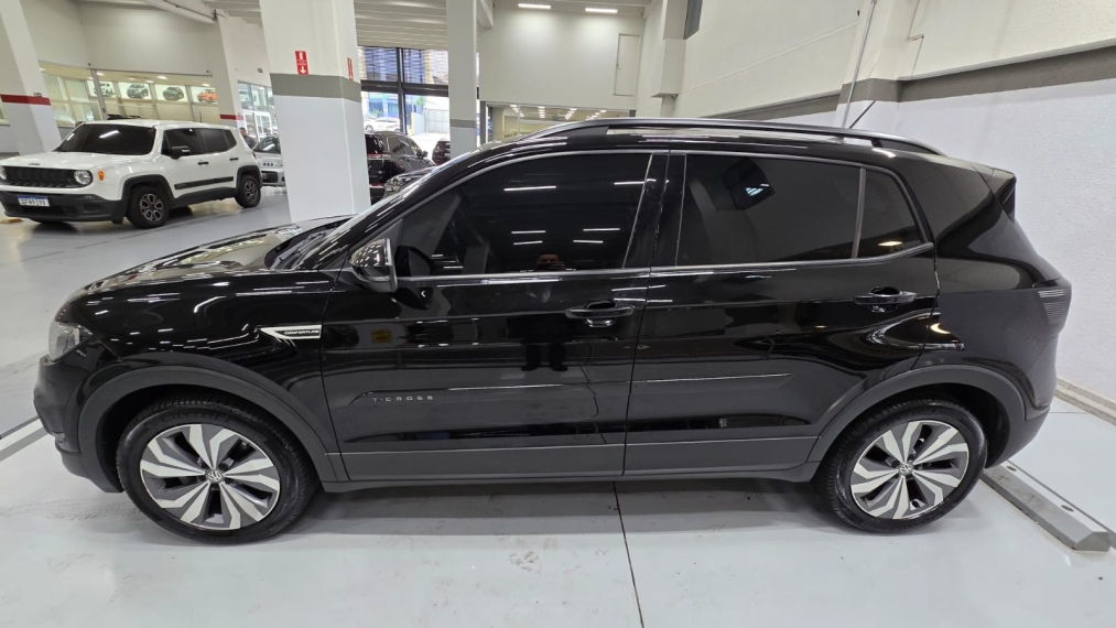volkswagen t-cross 1.0 200 tsi total flex comfortline automatico 4p 20205