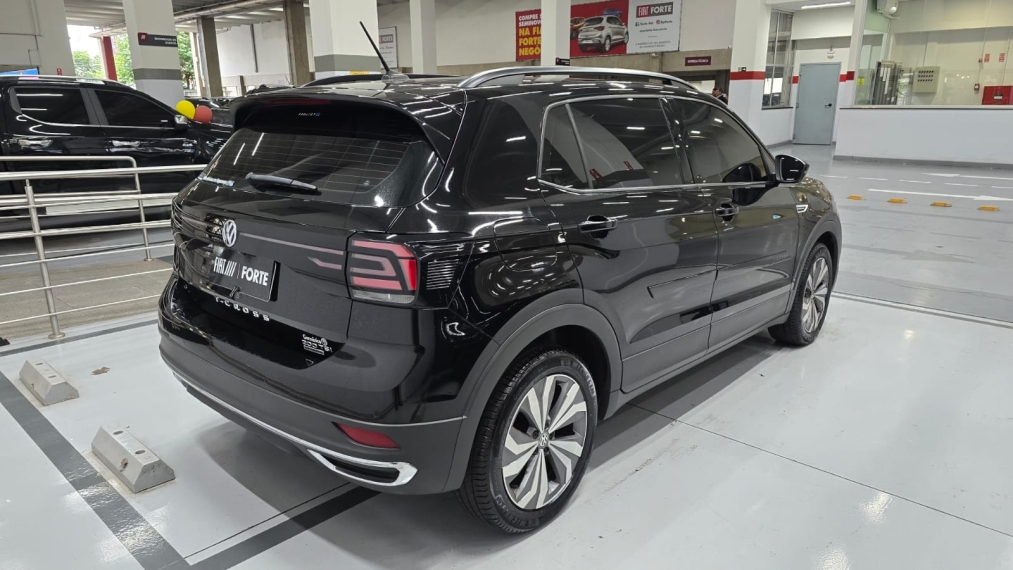 volkswagen t-cross 1.0 200 tsi total flex comfortline automatico 4p 202013