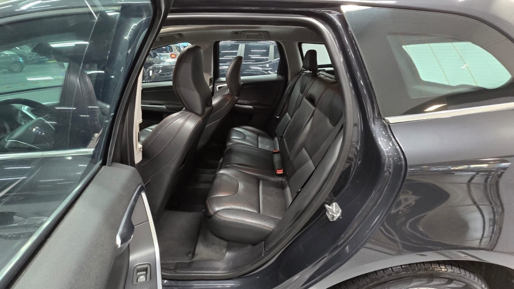 volvo xc60 2.0 t5 momentum gasolina 4p automatico 201712