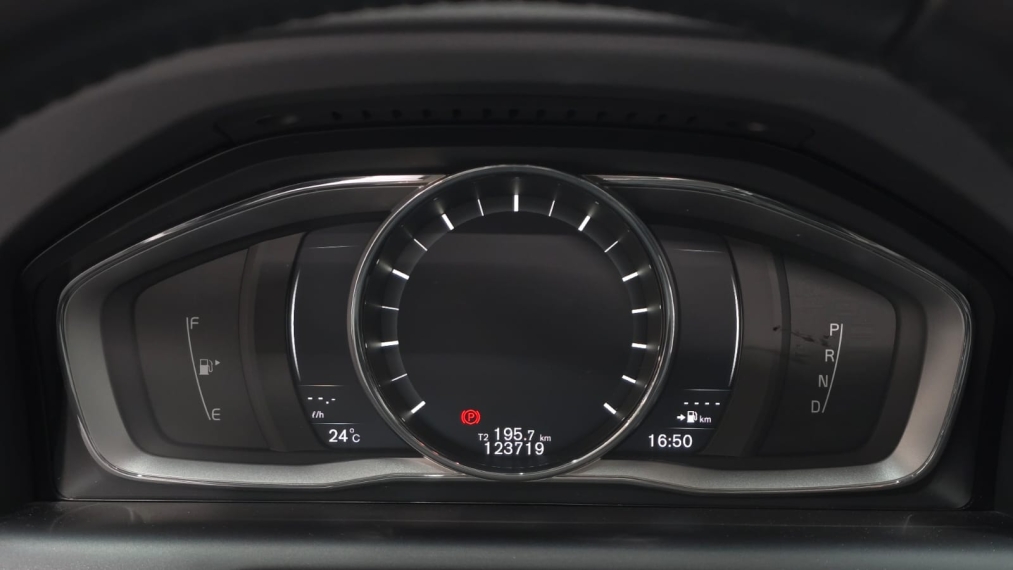 volvo xc60 2.0 t5 momentum gasolina 4p automatico 20177