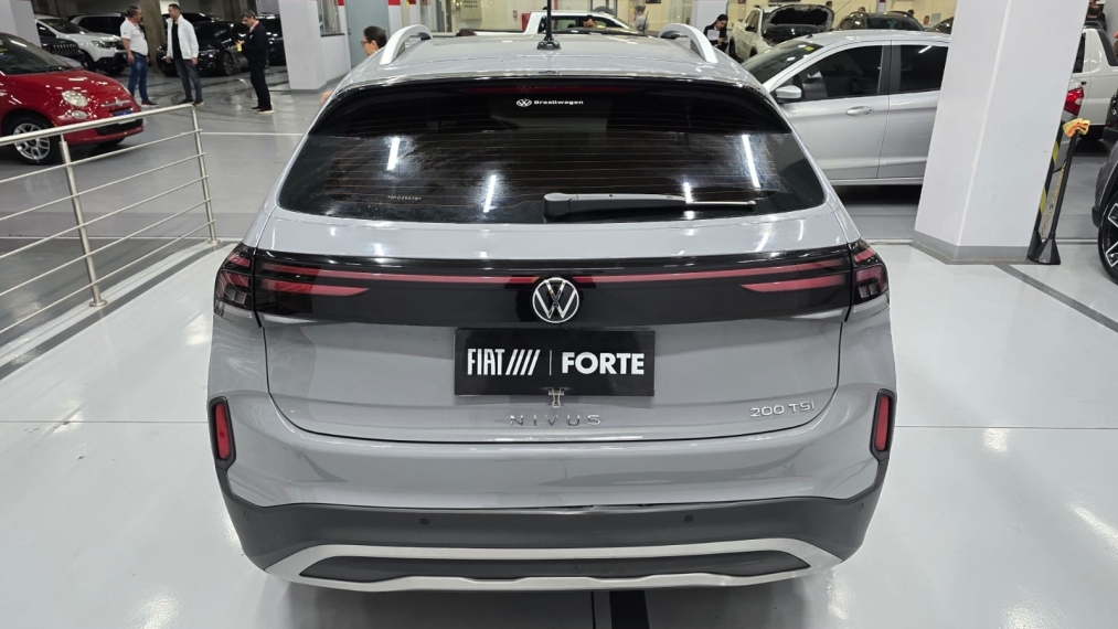 volkswagen nivus 1.0 200 tsi total flex highline automatico 4p 202614