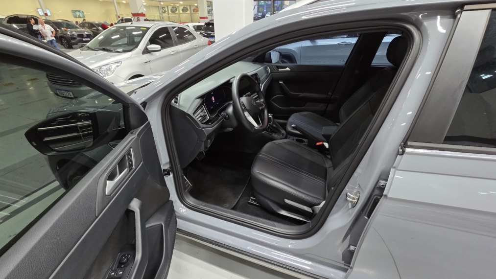 volkswagen nivus 1.0 200 tsi total flex highline automatico 4p 20266