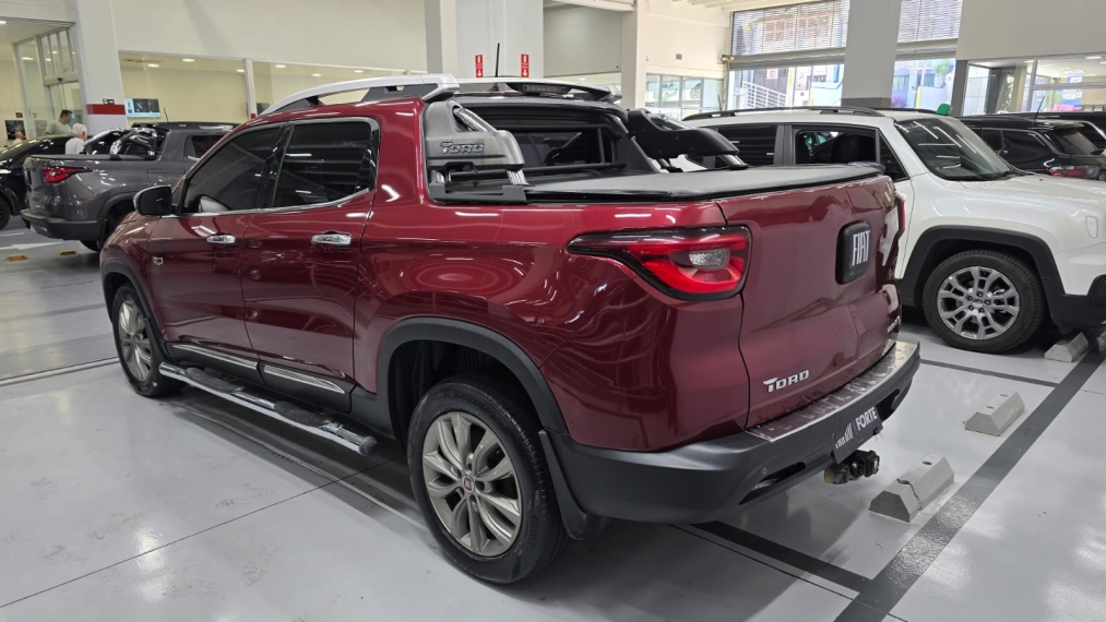 fiat toro 2.0 16v turbo diesel ranch 4wd at9 4p automatico 202115