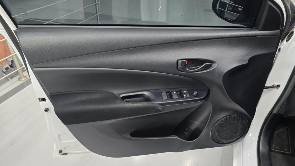 toyota yaris 1.5 16v flex xl multidrive 4p manual 20239