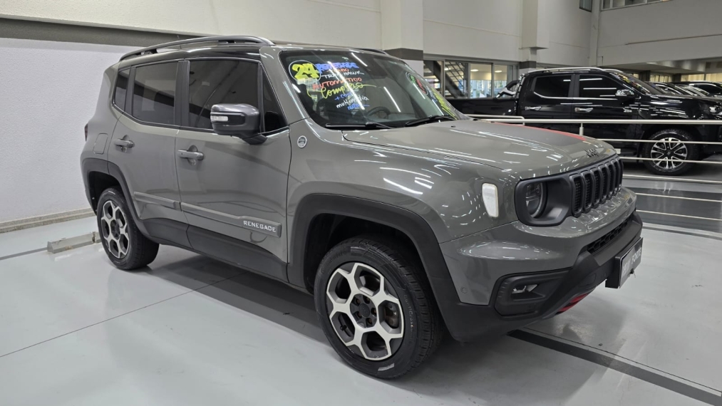 jeep renegade 1.3 t270 turbo flex trailhawk 4x4 at9 4p automatico 20243