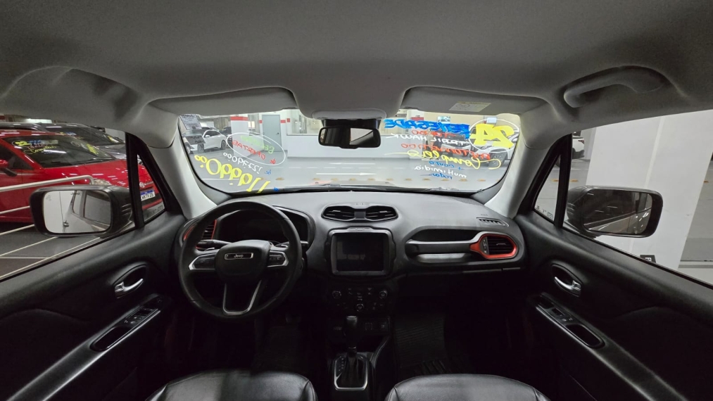 jeep renegade 1.3 t270 turbo flex trailhawk 4x4 at9 4p automatico 202410