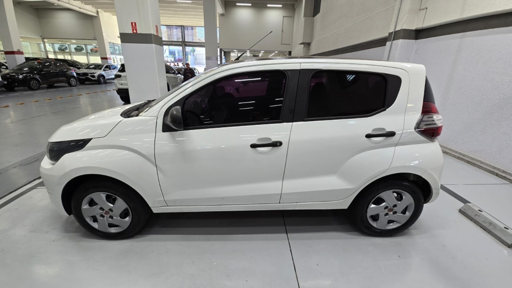 fiat mobi 1.0 evo flex like. manual 4p 20205