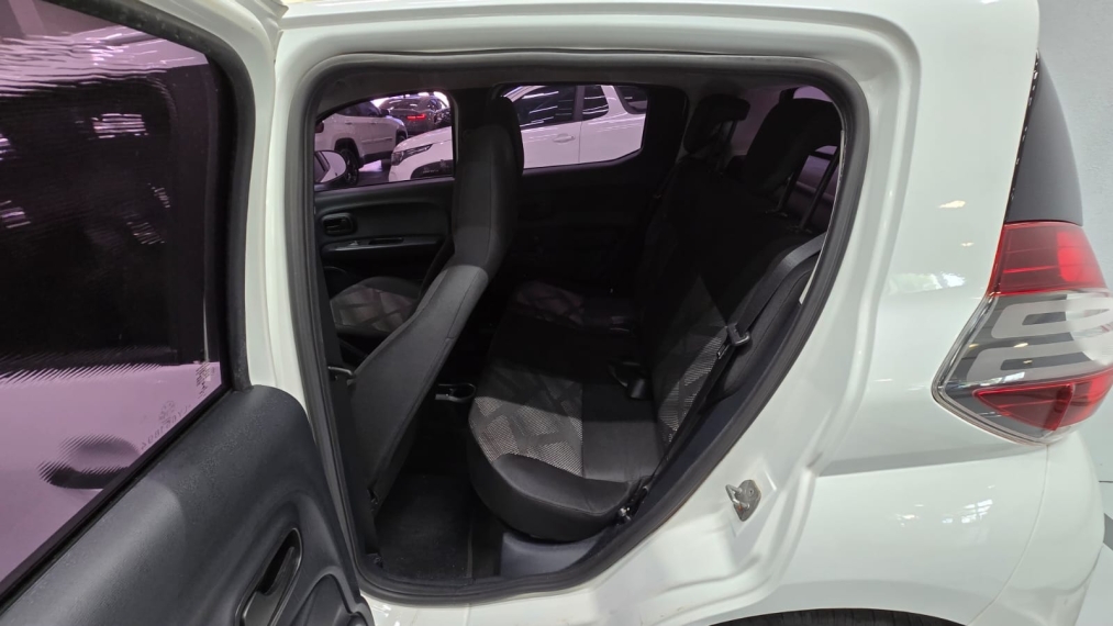 fiat mobi 1.0 evo flex like. manual 4p 202012