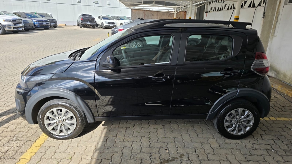 fiat mobi 1.0 evo flex trekking manual 4p 20235