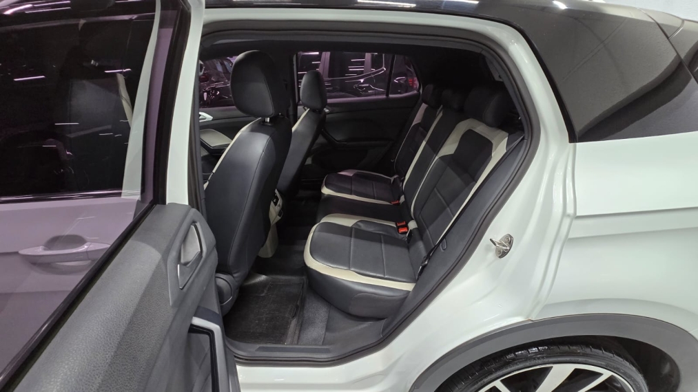 volkswagen t-cross 1.4 250 tsi total flex highline automatico 4p 202013