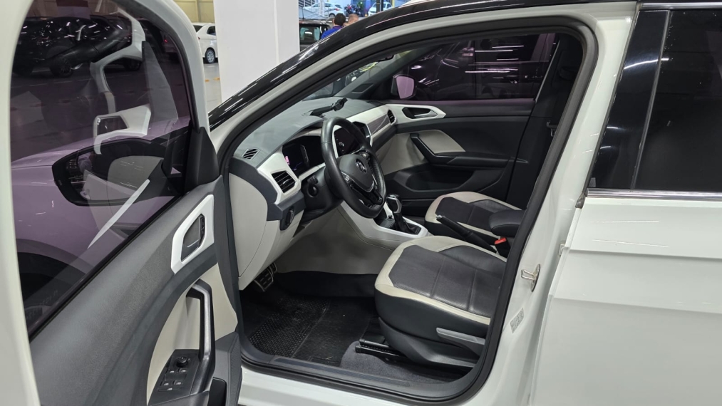 volkswagen t-cross 1.4 250 tsi total flex highline automatico 4p 20206