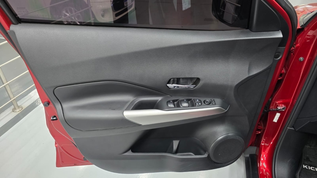 nissan kicks play 1.6 16v flexstart advance plus xtronic flex 4p automatico 20259