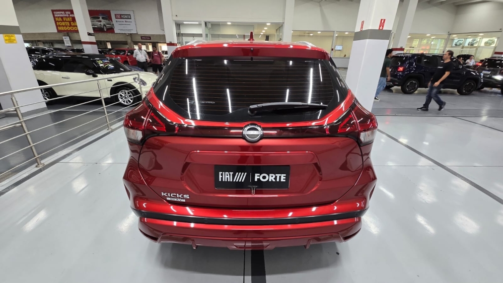 nissan kicks play 1.6 16v flexstart advance plus xtronic flex 4p automatico 202514