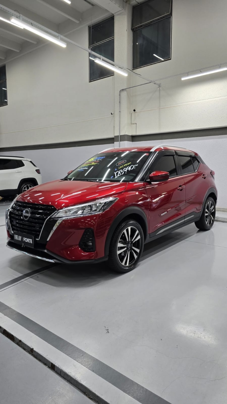 nissan kicks play 1.6 16v flexstart advance plus xtronic flex 4p automatico 2025