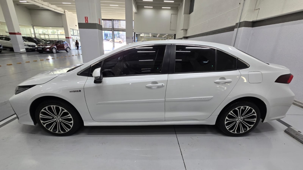 toyota corolla 1.8 vvt-i hybrid flex altis premium cvt 4p automatico 20235