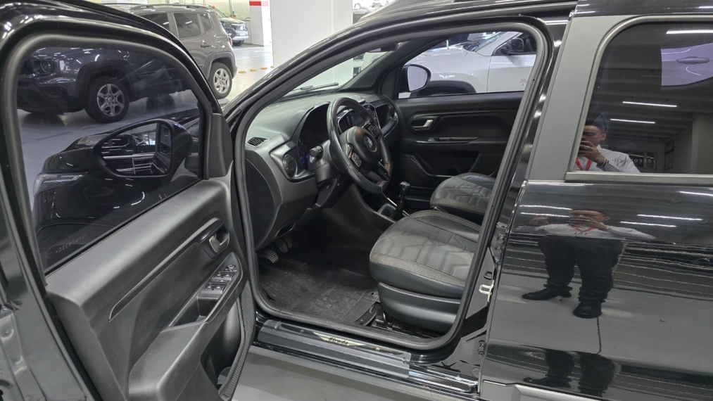 fiat strada 1.3 firefly flex volcano cd cvt 4p automatico 20226