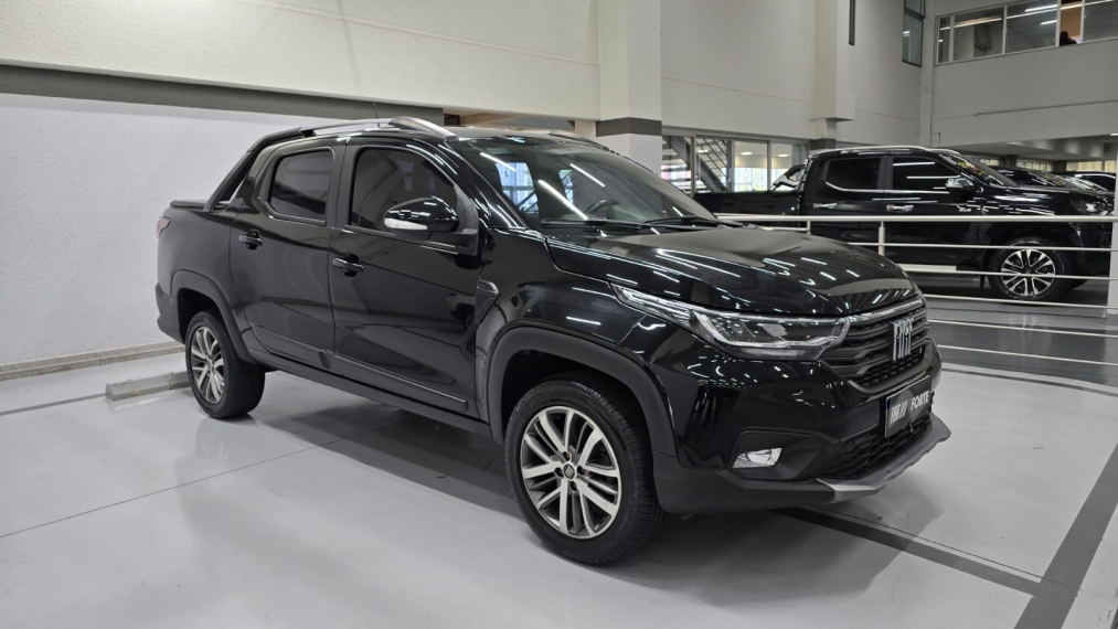 fiat strada 1.3 firefly flex volcano cd cvt 4p automatico 20223
