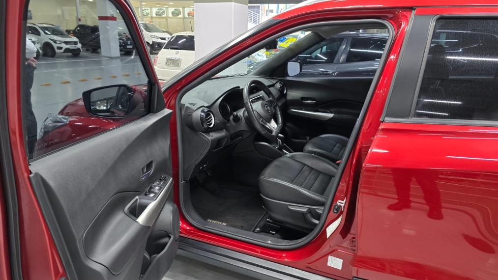 nissan kicks 1.6 16v flexstart sl 4p xtronic flex automatico 20216