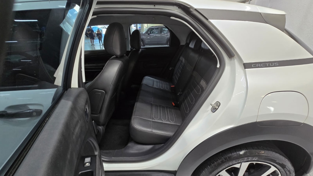 citroen c4 cactus 1.6 thp flex shine eat6 4p automatico 201912