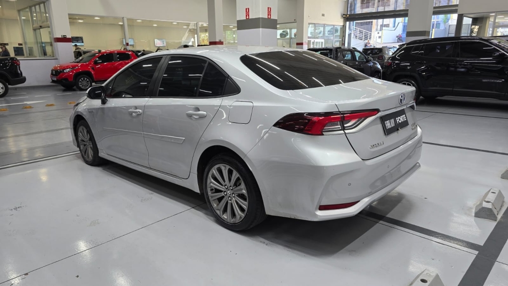 toyota corolla 1.8 vvt-i hybrid flex altis cvt hibrido 4p automatico 202115
