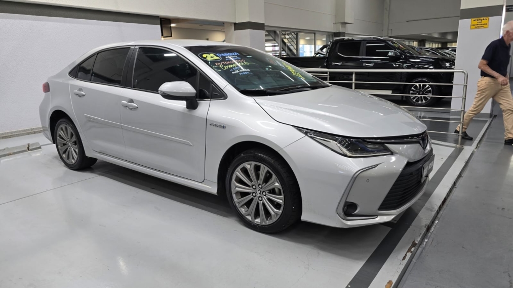 toyota corolla 1.8 vvt-i hybrid flex altis cvt hibrido 4p automatico 20213