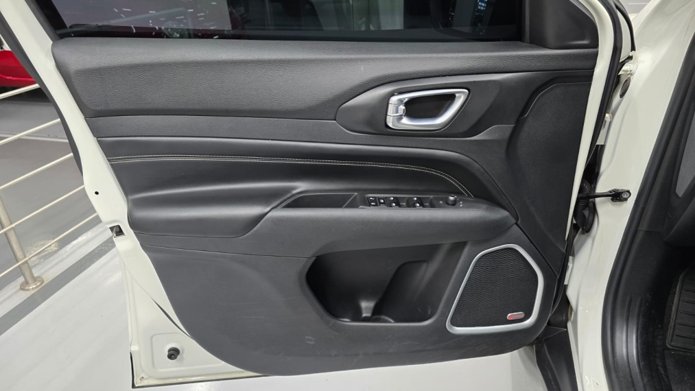jeep compass 1.3 t270 turbo flex longitude at6 4p automatico 20239