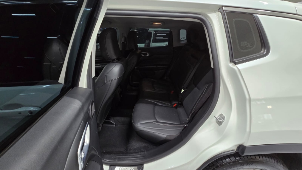 jeep compass 1.3 t270 turbo flex longitude at6 4p automatico 202312