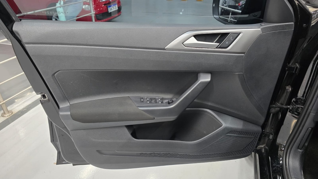 volkswagen nivus 1.0 200 tsi total flex comfortline automatico 4p 20239