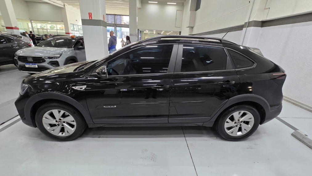 volkswagen nivus 1.0 200 tsi total flex comfortline automatico 4p 20235