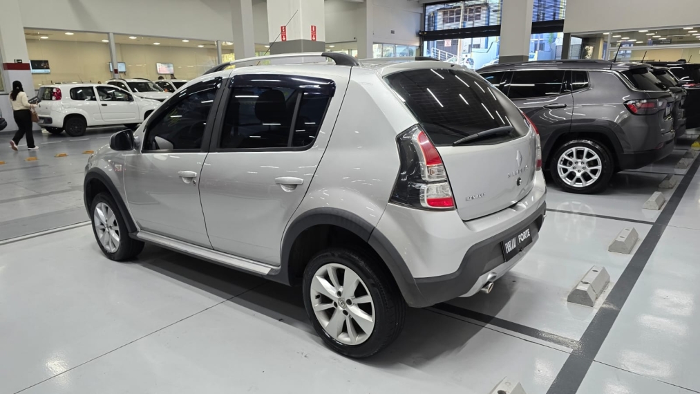 renault sandero 1.6 stepway 8v flex 4p manual 201415